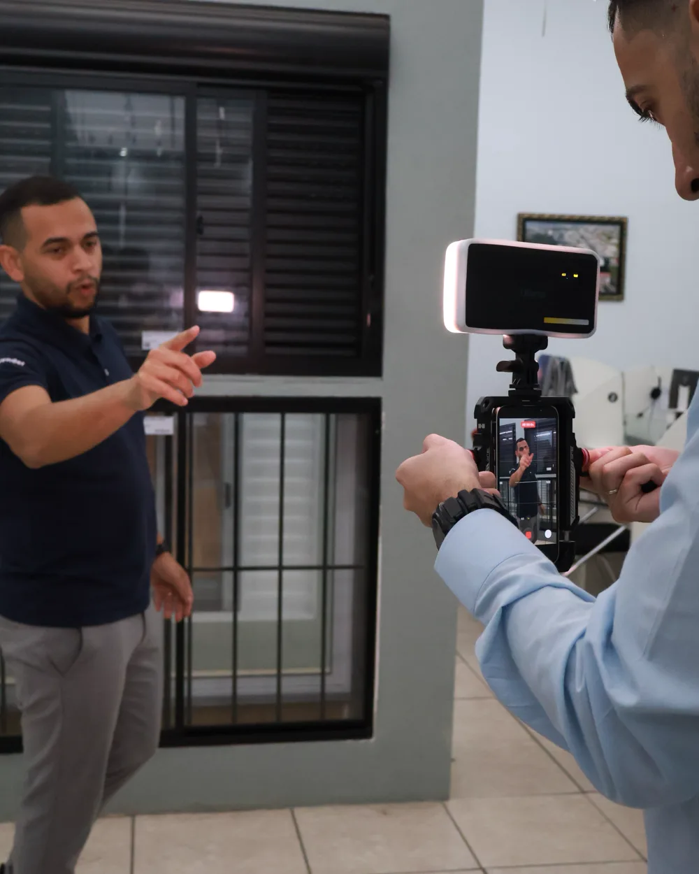 Bastidores Athenas — gravação de vídeo com cliente